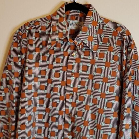 Kmart Men's Green and Brown Top - Picture 2 of 7